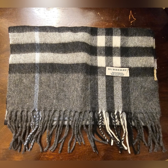 Burberry Dark Grey Cashmere Scarf - Picture 1 of 4